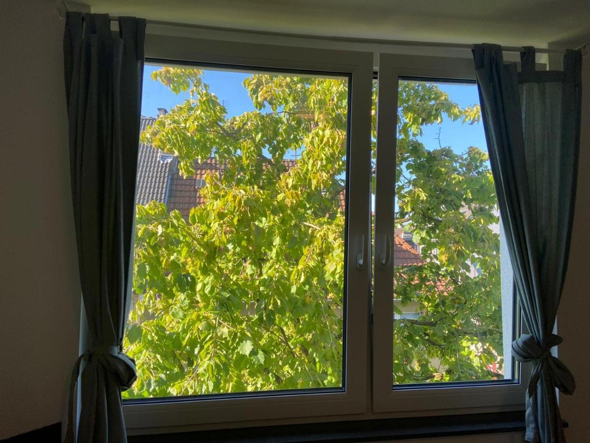 Apartment With Balcony קלן מראה חיצוני תמונה